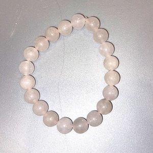 Rose quartz round bead bracelet.
